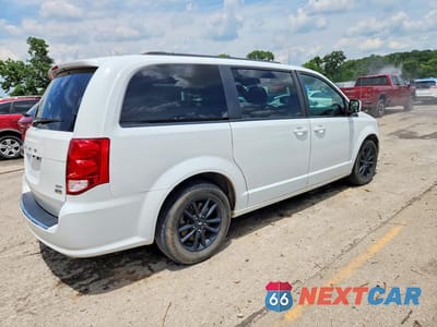 Trzecie zdjęcie samochodu z tyłu: 2019 DODGE GRAND CARAVAN GT VIN:2C4RDGEG8KR749955 - miniatura