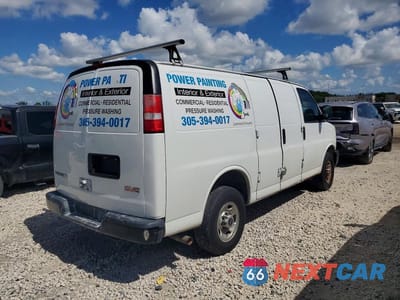 Trzecie zdjęcie samochodu z tyłu: 2018 GMC SAVANA G2500 VIN:1GTW7AFP7J1342878 - miniatura