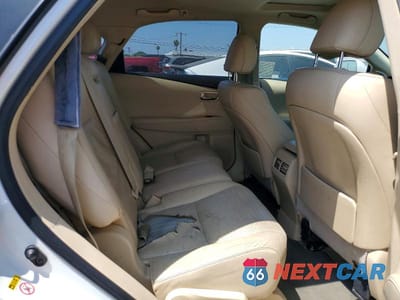 Zdjęcie 11 z 13 samochodu: 2014 LEXUS RX 450H VIN:JTJZB1BA6E2010053 - miniatura
