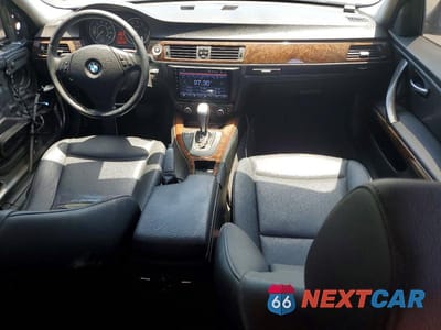 Zdjęcie 8 z 12 samochodu: 2009 BMW 328 I SULEV VIN:WBAPH53549A438617 - miniatura