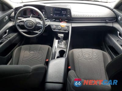 Zdjęcie 8 z 12 samochodu: 2021 HYUNDAI ELANTRA SE VIN:5NPLL4AG5MH034693 - miniatura