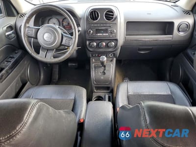 Zdjęcie 8 z 12 samochodu: 2016 JEEP PATRIOT SPORT VIN:1C4NJPBA5GD761630 - miniatura