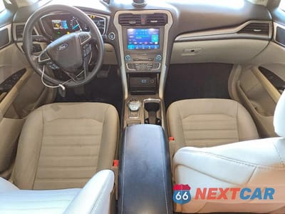 Zdjęcie 8 z 12 samochodu: 2020 FORD FUSION VIN:3FA6P0HD2LR189774 - miniatura