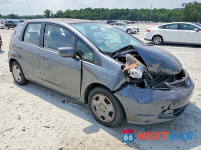 Czwarte zdjęcie samochodu z boku: 2012 HONDA FIT VIN:JHMGE8H37CS000369 - miniatura