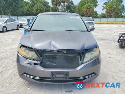 Piąte zdjęcie samochodu w środku: 2014 HONDA ODYSSEY EXL VIN:5FNRL5H6XEB090996 - miniatura