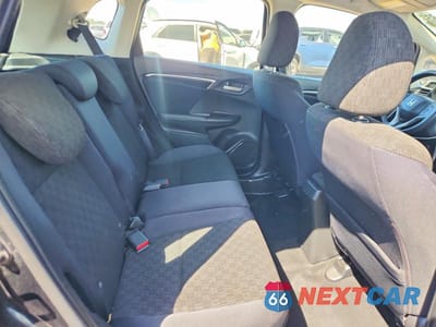 Zdjęcie 10 z 12 samochodu: 2016 HONDA FIT LX VIN:JHMGK5H59GX011343 - miniatura