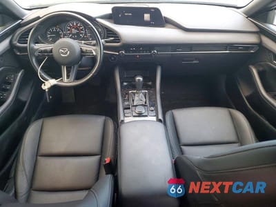 Zdjęcie 8 z 12 samochodu: 2024 MAZDA 3 SELECT SPORT VIN:JM1BPAKM4R1721911 - miniatura