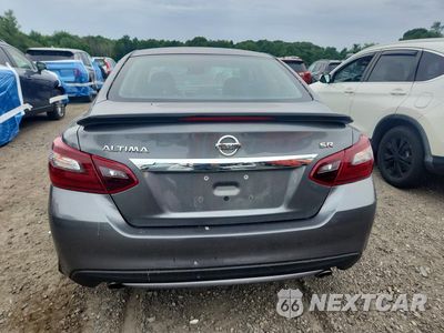 Zdjęcie 6 z 12 samochodu: 2017 NISSAN ALTIMA 2.5 SR VIN:1N4AL3AP3HC488482 - miniatura