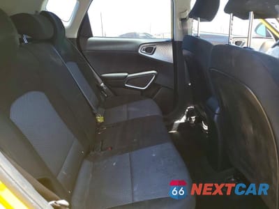 Zdjęcie 10 z 13 samochodu: 2020 KIA SOUL LX VIN:KNDJ23AU4L7064586 - miniatura