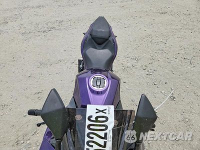 Piąte zdjęcie samochodu w środku: 2025 KAWASAKI EX500 VIN:ML5EXGG17SDA69446 - miniatura