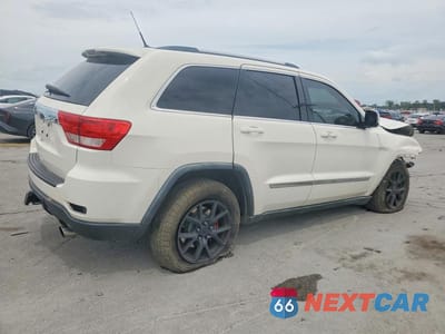 Trzecie zdjęcie samochodu z tyłu: 2011 JEEP GRAND CHEROKEE LAREDO VIN:1J4RS4GG3BC532186 - miniatura