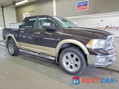 Czwarte zdjęcie samochodu z boku: 2011 DODGE RAM 1500 VIN:1D7RV1CT1BS581350 - miniatura