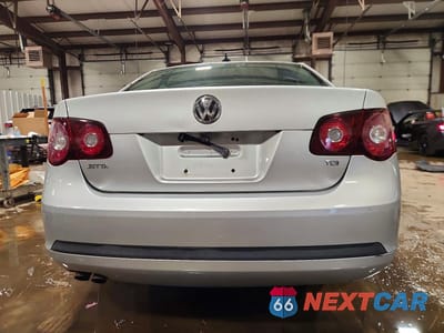 Zdjęcie 6 z 12 samochodu: 2009 VOLKSWAGEN JETTA TDI VIN:3VWAL81K49M141641 - miniatura