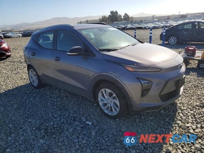 Czwarte zdjęcie samochodu z boku: 2022 CHEVROLET BOLT EUV LT VIN:1G1FY6S01N4124130 - miniatura