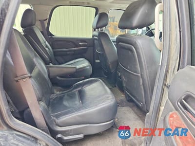 Zdjęcie 11 z 13 samochodu: 2011 CADILLAC ESCALADE LUXURY VIN:1GYS4BEF5BR356135 - miniatura