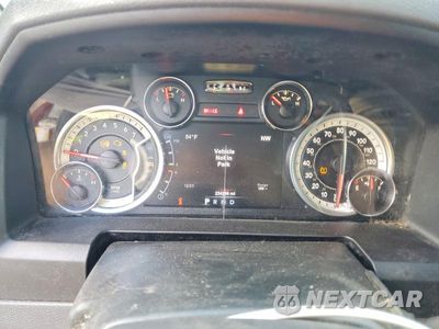 Zdjęcie 9 z 12 samochodu: 2018 RAM 2500 SLT 4WD 5.7L V8 VIN:3C6LR5BTXJG251717 - miniatura