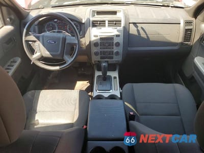 Zdjęcie 8 z 13 samochodu: 2010 FORD ESCAPE XLT VIN:1FMCU9DG9AKD03471 - miniatura