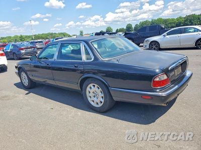Drugie zdjęcie samochodu z przodu: 2001 JAGUAR XJ8 VIN:SAJDA14C21LF36994 - miniatura