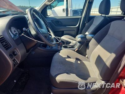 Zdjęcie 7 z 12 samochodu: 2007 FORD ESCAPE XLS VIN:1FMYU02Z67KC06551 - miniatura