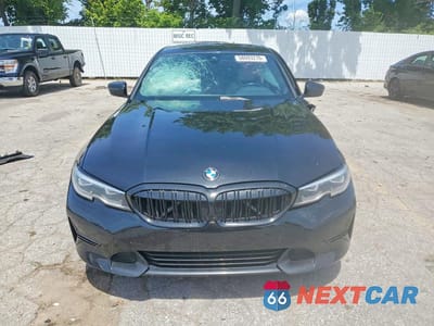 Piąte zdjęcie samochodu w środku: 2022 BMW 330I VIN:3MW5R1J04N8C58600 - miniatura