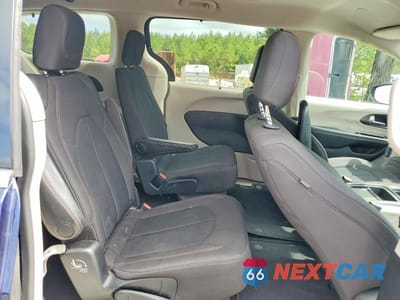 Zdjęcie 11 z 14 samochodu: 2017 CHRYSLER PACIFICA TOURING L VIN:2C4RC1BG9HR778751 - miniatura