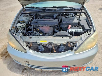 Zdjęcie 11 z 12 samochodu: 2002 TOYOTA CAMRY LE VIN:4T1BE32K52U029284 - miniatura