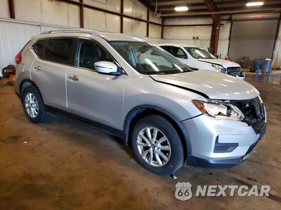 Czwarte zdjęcie samochodu z boku: 2017 NISSAN ROGUE SV VIN:JN8AT2MV8HW026131 - miniatura