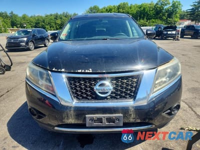 Piąte zdjęcie samochodu w środku: 2013 NISSAN PATHFINDER S VIN:5N1AR2MM5DC603030 - miniatura