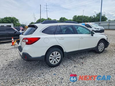 Trzecie zdjęcie samochodu z tyłu: 2018 SUBARU OUTBACK 2.5I PREMIUM VIN:4S4BSAFC5J3339259 - miniatura