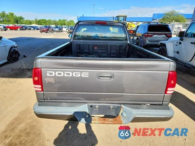 Zdjęcie 6 z 12 samochodu: 2001 DODGE DAKOTA VIN:1B7FL26X61S341992 - miniatura