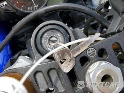 Zdjęcie 8 z 9 samochodu: 2014 YAMAHA YZFR1 VIN:JYARN23E8EA017282 - miniatura