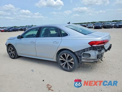 Drugie zdjęcie samochodu z przodu: 2021 VOLKSWAGEN PASSAT SE VIN:1VWSA7A33MC005783 - miniatura