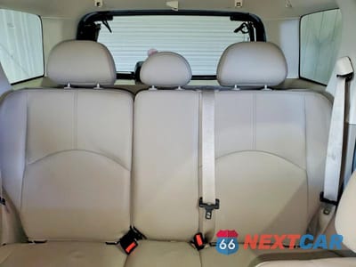 Zdjęcie 10 z 13 samochodu: 2008 MERCURY MARINER VIN:4M2CU91Z58KJ00849 - miniatura