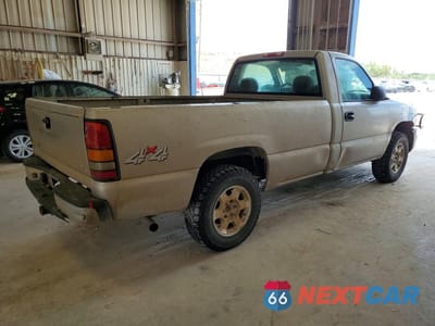 Trzecie zdjęcie samochodu z tyłu: 2006 GMC NEW SIERRA K1500 VIN:3GTEK14V96G193541 - miniatura