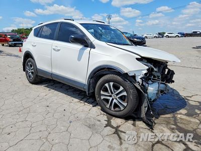 Czwarte zdjęcie samochodu z boku: 2017 TOYOTA RAV4 LE VIN:JTMZFREV9HJ707909 - miniatura