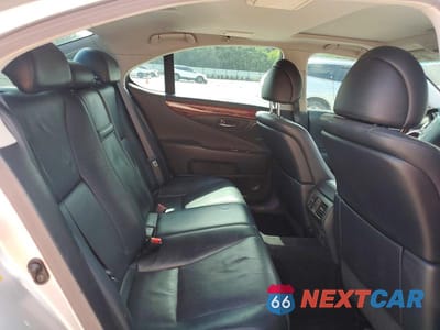 Zdjęcie 10 z 12 samochodu: 2007 LEXUS LS 460 VIN:JTHBL46F075005519 - miniatura