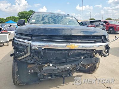 Piąte zdjęcie samochodu w środku: 2025 CHEVROLET SUBURBAN C1500 LT VIN:1GNS5CRD5SR201061 - miniatura