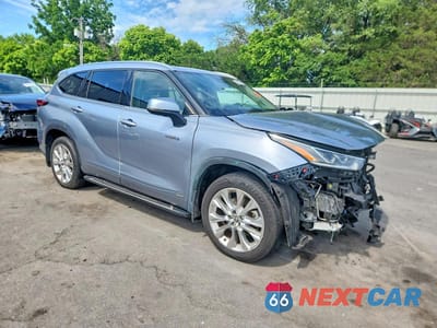 Czwarte zdjęcie samochodu z boku: 2020 TOYOTA HIGHLANDER HYBRID LIMITED VIN:5TDXBRCH4LS002009 - miniatura