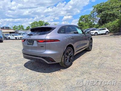 Czwarte zdjęcie samochodu z boku: 2026 JAGUAR F-PACE R-DYNAMIC S VIN:SADCT2EX4TA755998 - miniatura