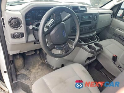 Zdjęcie 8 z 13 samochodu: 2024 FORD ECONOLINE E350 SUPER DUTY CUTAWAY VAN VIN:1FDWE3FN0RDD11462 - miniatura