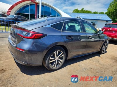Trzecie zdjęcie samochodu z tyłu: 2024 HONDA CIVIC LX VIN:19XFL2H58RE016271 - miniatura