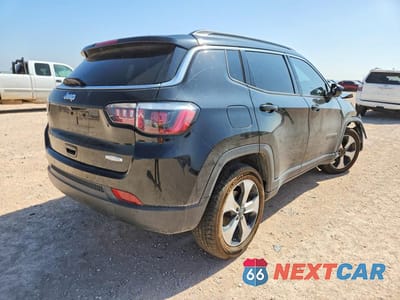 Trzecie zdjęcie samochodu z tyłu: 2017 JEEP COMPASS LATITUDE VIN:3C4NJCBB6HT669293 - miniatura