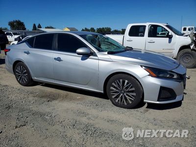 Czwarte zdjęcie samochodu z boku: 2023 NISSAN ALTIMA SV VIN:1N4BL4DV1PN313297 - miniatura
