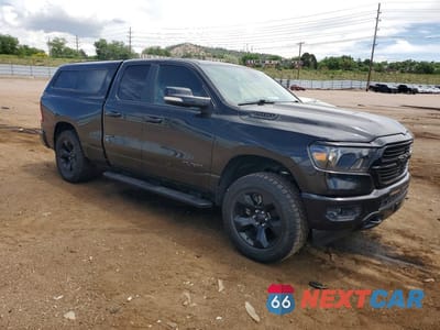 Czwarte zdjęcie samochodu z boku: 2019 RAM 1500 BIG HORN VIN:1C6SRFBT7KN784554 - miniatura