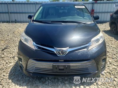 Piąte zdjęcie samochodu w środku: 2020 TOYOTA SIENNA XLE 8-PASSENGER VIN:5TDYZ3DC7LS031665 - miniatura