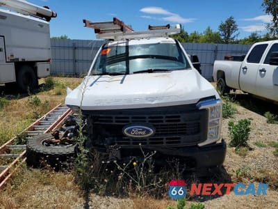 Piąte zdjęcie samochodu w środku: 2023 FORD F350 SUPER DUTY VIN:1FD8W3GN8PED79729 - miniatura