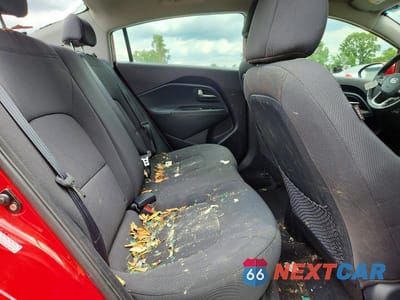 Zdjęcie 10 z 12 samochodu: 2013 KIA RIO EX VIN:KNADN4A35D6102669 - miniatura