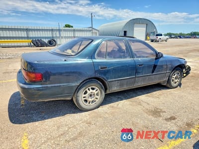 Trzecie zdjęcie samochodu z tyłu: 1995 TOYOTA CAMRY LE VIN:4T1SK12E8SU486274 - miniatura