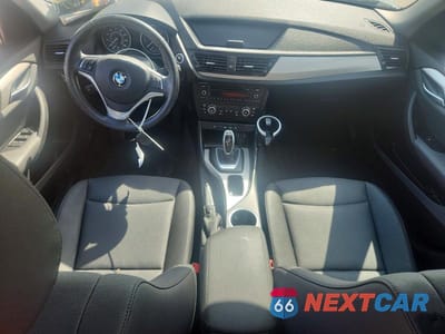 Zdjęcie 8 z 14 samochodu: 2015 BMW X1 XDRIVE28I VIN:WBAVL1C58FVY31085 - miniatura