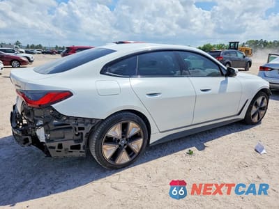 Trzecie zdjęcie samochodu z tyłu: 2023 BMW I4 EDRIVE 35 VIN:WBY43AW05PFP98796 - miniatura